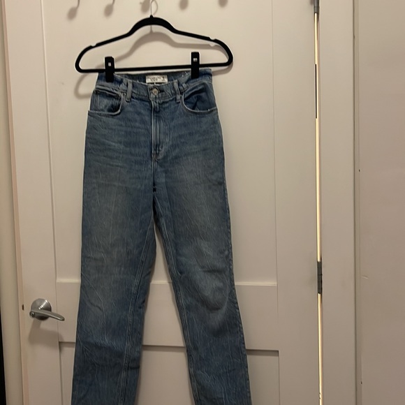 ABERCROMBIE - The 90’s Straight Ultra High Rise Curve Love - Picture 2 of 4